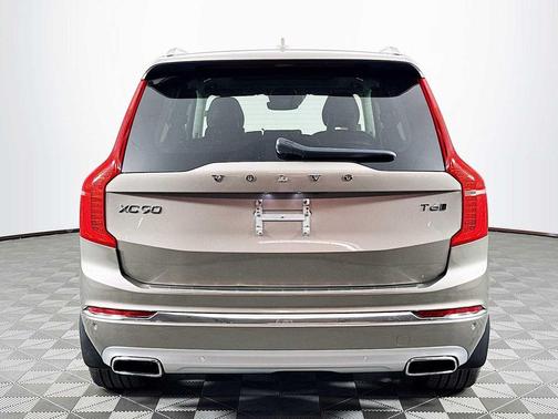 2021 Volvo XC90 T6 Inscription