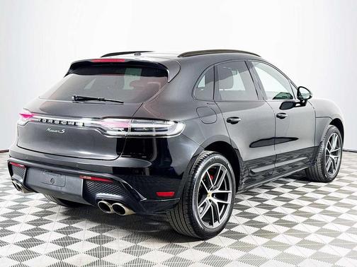 Black 2024 Porsche Macan Macan