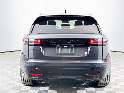 2026 Land Rover Range Rover Velar P400 Dynamic SE