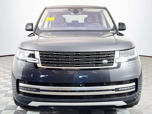 2023 Land Rover Range Rover P530 SE