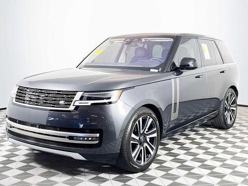 2023 Land Rover Range Rover P530 SE