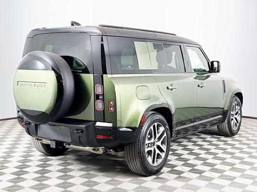 Woolstone Green 2026 Land Rover Defender P400 X-Dynamic SE