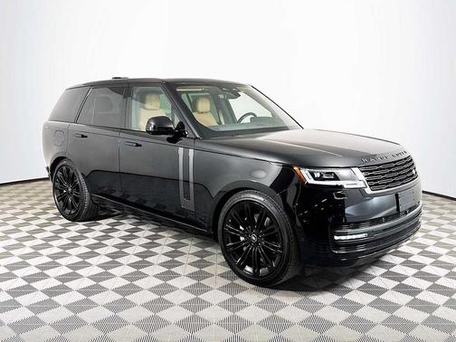 2025 Land Rover Range Rover P400 SE