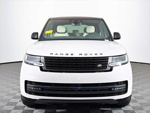 2025 Land Rover Range Rover P530 SE