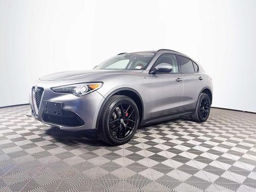 Stromboli Gray 2019 Alfa Romeo Stelvio Sport