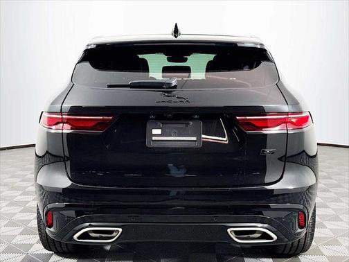 2026 Jaguar F-PACE R-Dynamic S P400 AWD Automatic