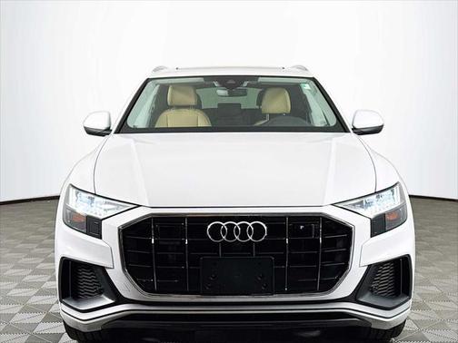 2022 Audi Q8 55 Premium Plus