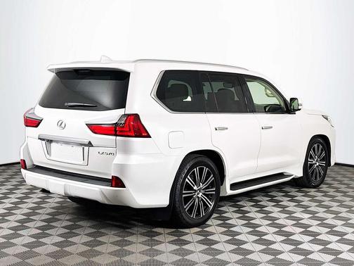 2020 Lexus LX 570 Three-Row
