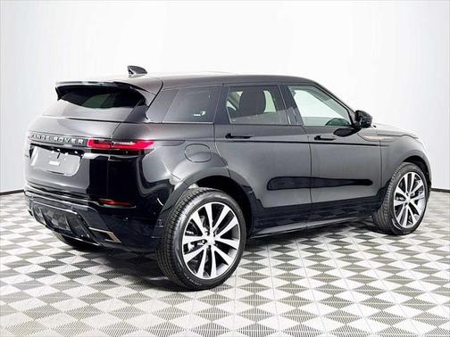 2025 Land Rover Range Rover Evoque Dynamic SE
