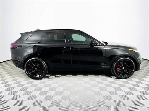2025 Land Rover Range Rover Velar P250 SE R-Dynamic