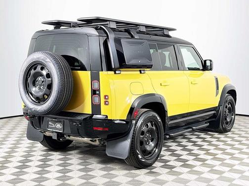 Deep Sandglow Yellow Metallic 2026 Land Rover Defender P400 Trophy Edition Deep Sandglow