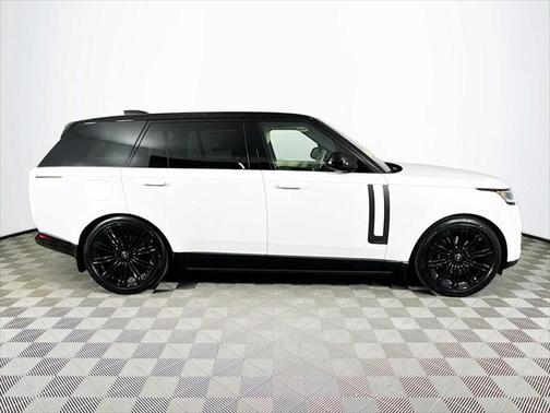 2025 Land Rover Range Rover P530 Autobiography 7 Seat