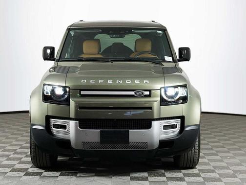 2024 Land Rover Defender 110 P300