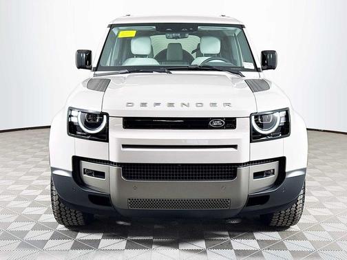 2026 Land Rover Defender P300 S