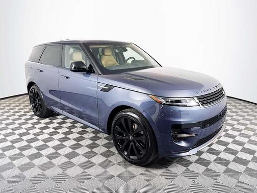 2025 Land Rover Range Rover Sport SE