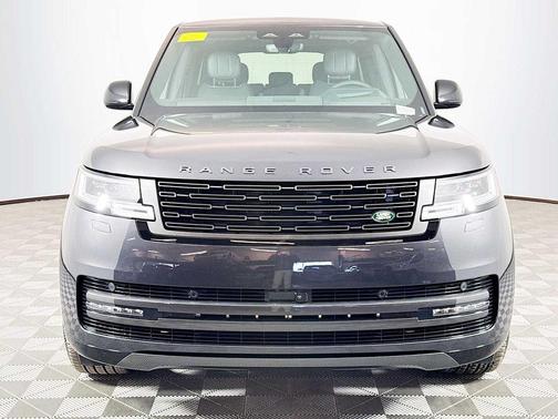 2026 Land Rover Range Rover P530 SE 7 Seat