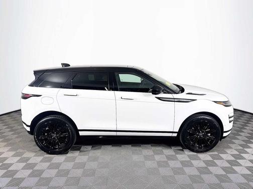 2026 Land Rover Range Rover Evoque Dynamic SE