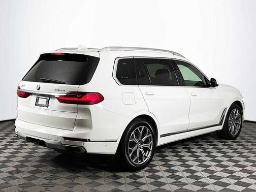 2019 BMW X7 xDrive50i