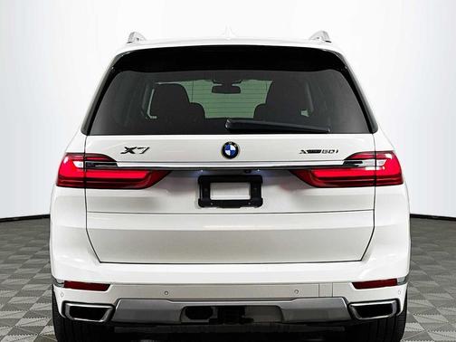 2019 BMW X7 xDrive50i