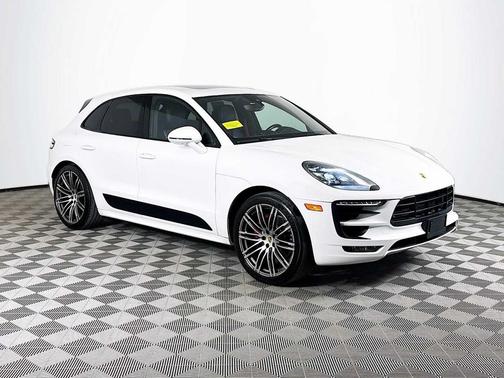 2017 Porsche Macan GTS