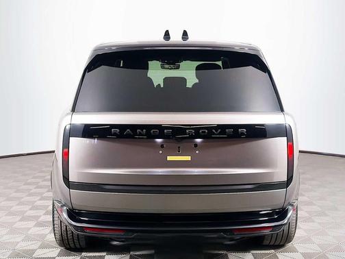 2026 Land Rover Range Rover Autobiography