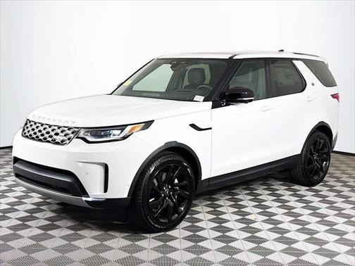 2025 Land Rover Discovery P300 S