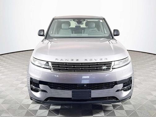 2024 Land Rover Range Rover Sport SE