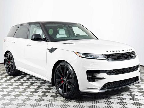 2025 Land Rover Range Rover Sport SE