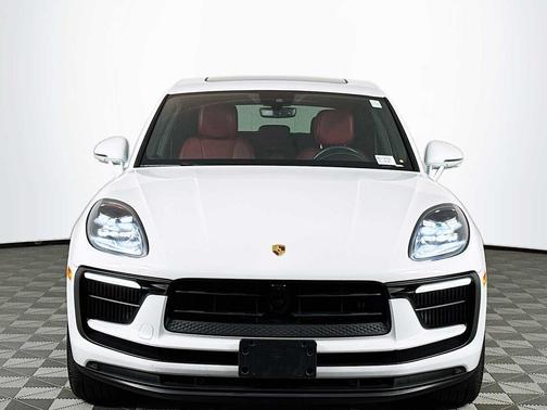 2023 Porsche Macan S