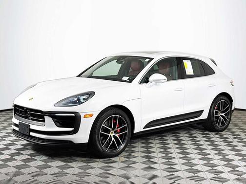 2023 Porsche Macan S