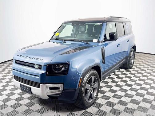 2025 Land Rover Defender 110 P400 S