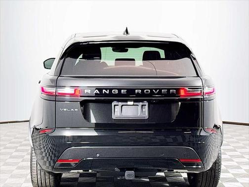 2026 Land Rover Range Rover Velar P250 SE R-Dynamic