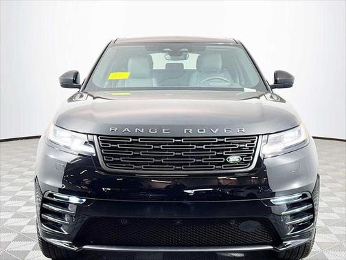 2026 Land Rover Range Rover Velar P250 SE R-Dynamic