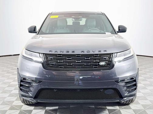 2026 Land Rover Range Rover Velar P250 SE R-Dynamic