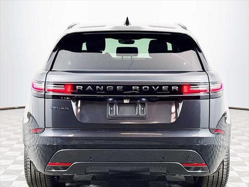 2026 Land Rover Range Rover Velar Dynamic SE
