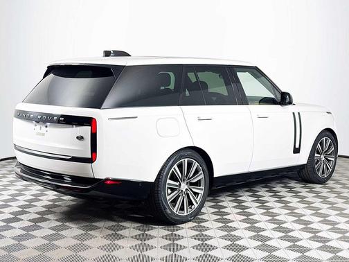 2023 Land Rover Range Rover P400 SE
