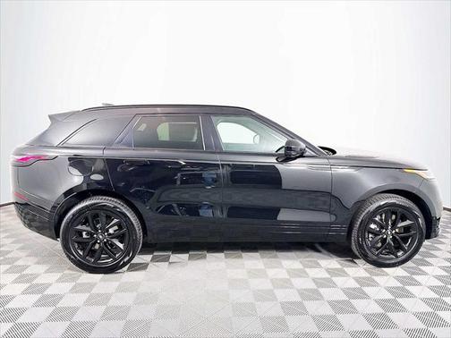 2026 Land Rover Range Rover Velar P250 SE R-Dynamic