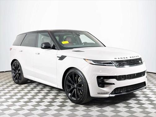 2025 Land Rover Range Rover Sport SE