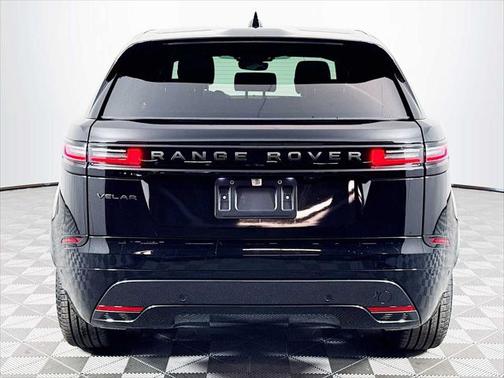 2026 Land Rover Range Rover Velar P250 SE R-Dynamic