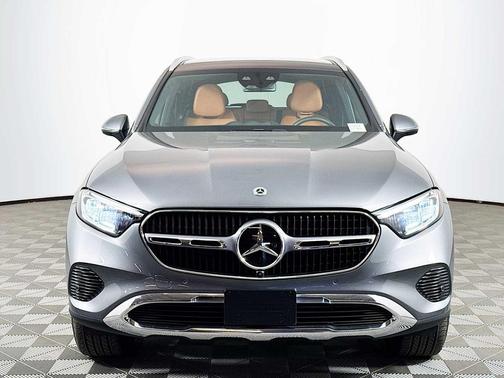 Selenite Gray 2023 Mercedes-Benz GLC 300 4MATIC