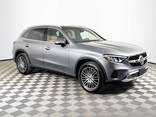 Selenite Gray 2023 Mercedes-Benz GLC 300 4MATIC