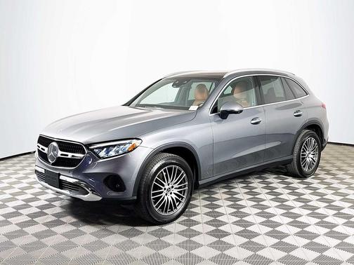 Selenite Gray 2023 Mercedes-Benz GLC 300 4MATIC