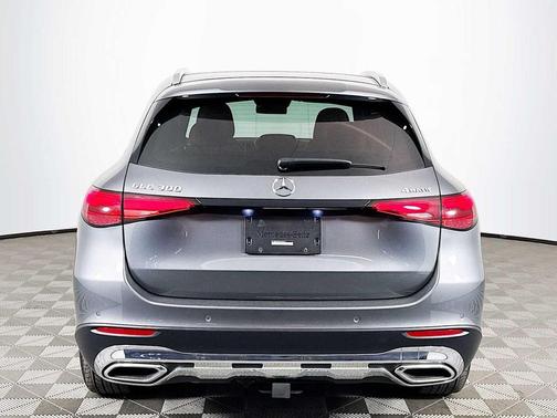 Selenite Gray 2023 Mercedes-Benz GLC 300 4MATIC