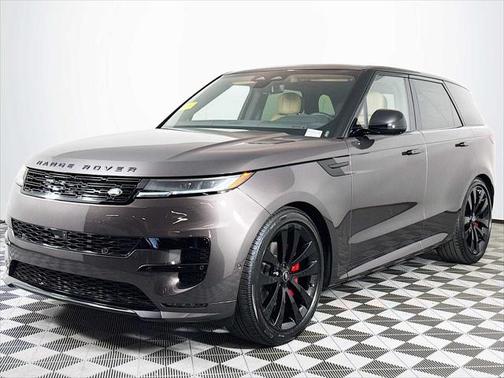 2025 Land Rover Range Rover Sport SE