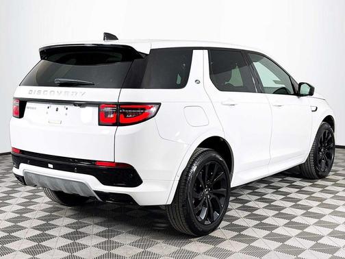 2024 Land Rover Discovery Sport Core S