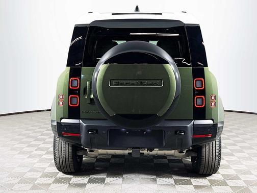 Woolstone Green 2026 Land Rover Defender P400 X-Dynamic SE