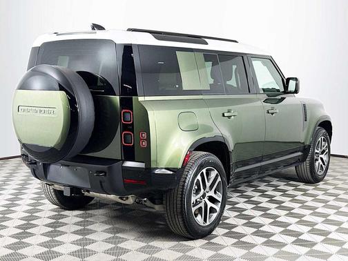 Woolstone Green 2026 Land Rover Defender P400 X-Dynamic SE