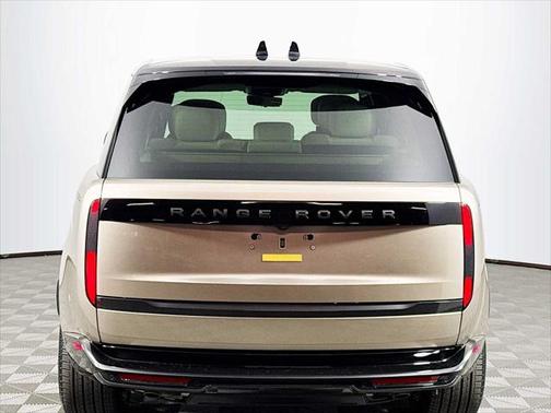 2025 Land Rover Range Rover P530 Autobiography 7 Seat