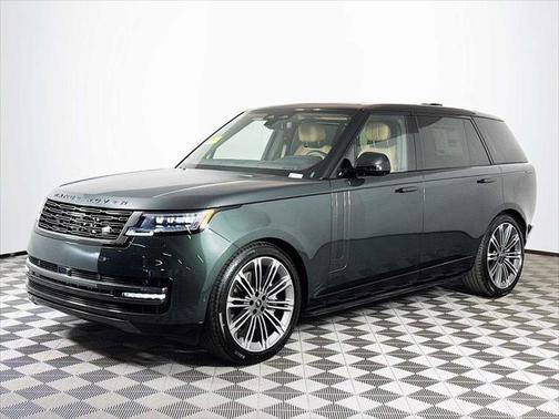 2025 Land Rover Range Rover P530 SE 7 Seat