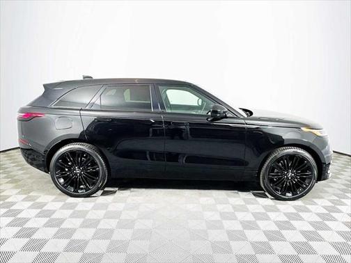 2026 Land Rover Range Rover Velar P250 SE R-Dynamic